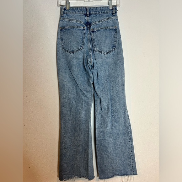 Zara Blue Flare & Wide Leg Jeans with Distressed Details Size 2 - Picture 3 of 5